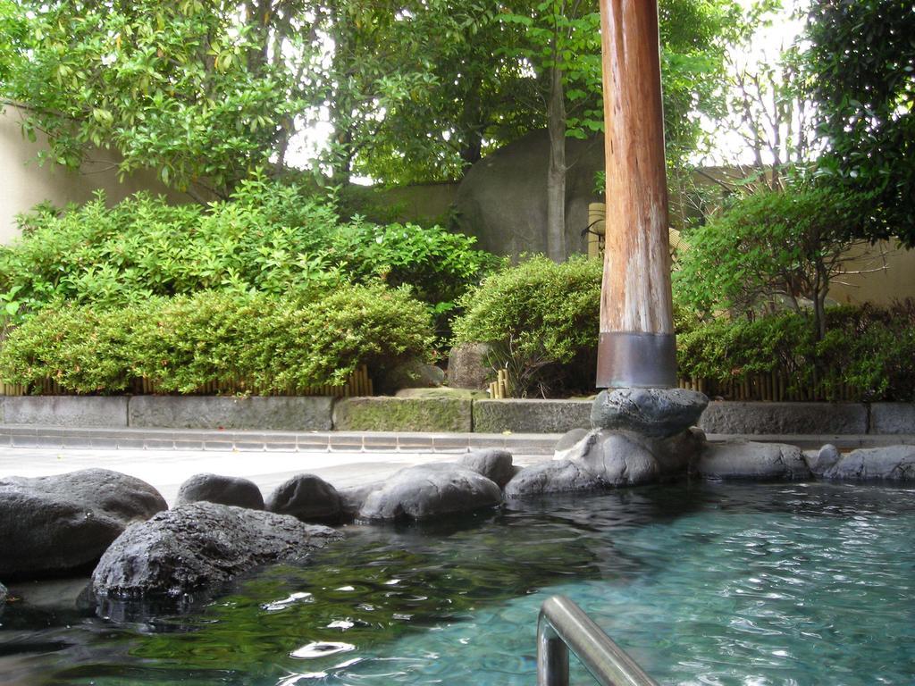 Hotel Ukai Fuefuki Bagian luar foto